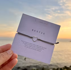 Letterbox love - bestie Armbånd