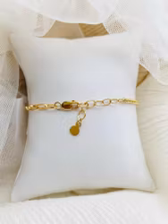 Kono & Co: Curb and Oval Gold Bracelet