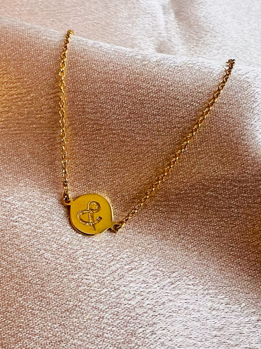 Bali Blis - & Symbol - Gullbelagt Armbånd