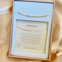 Everly Made - FRIENDSHIP Curterra armbÄnd i Gull