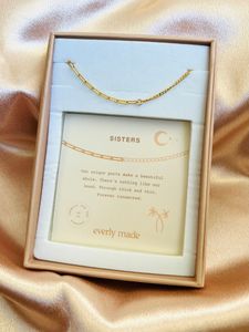 Everly Made - SISTER Gullkjede