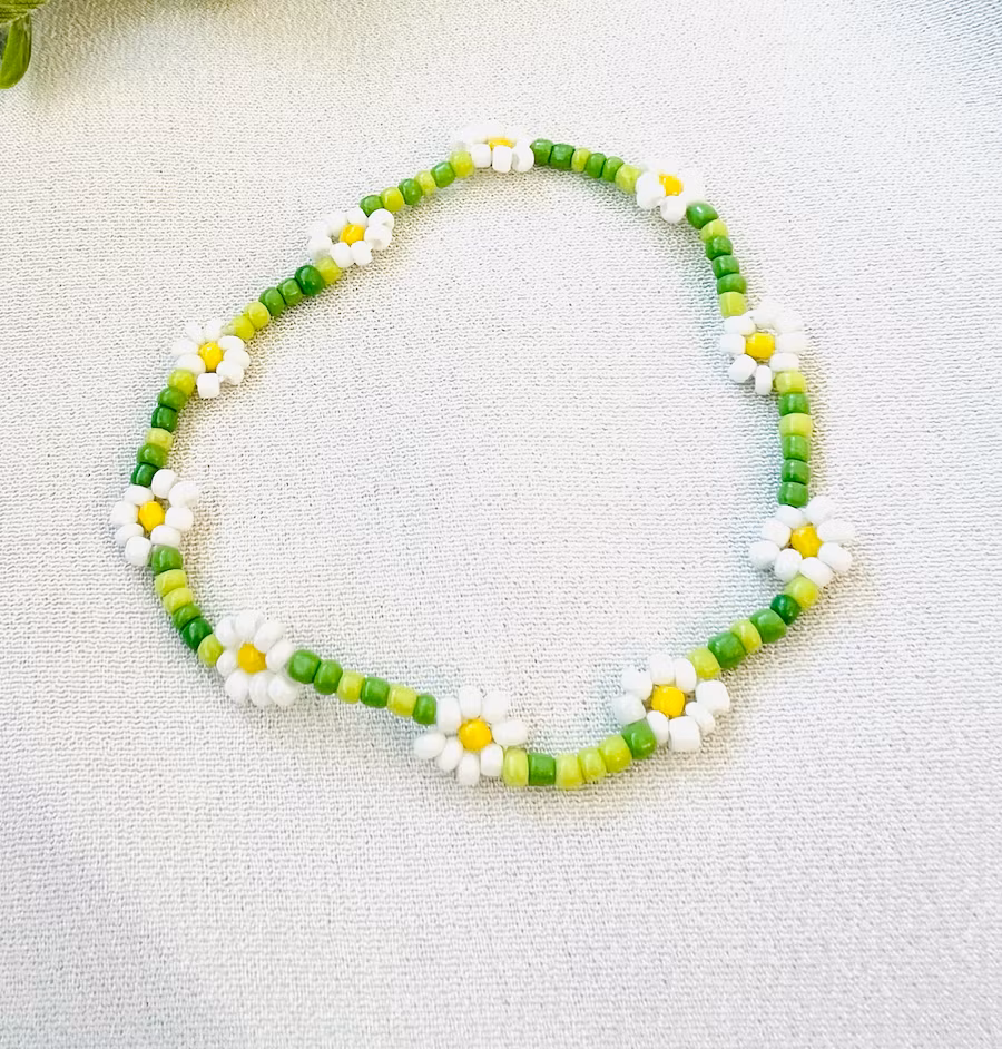 Mini Beads Armbånd - Blomster Grønn