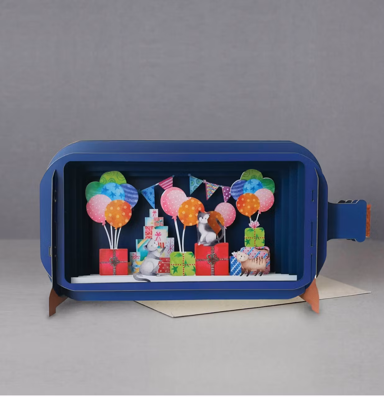 Alljoy Design -  Flaskepost  - Bursdag