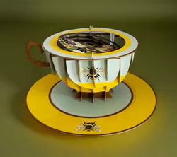 A Cup of Tea Pop Up Card - Bee