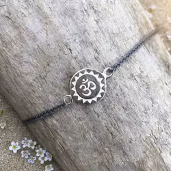 Bali Bliss Armbånd - Aum - Gråblå