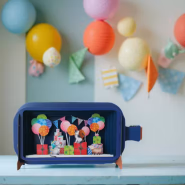 Alljoy Design -  Flaskepost  - Bursdag