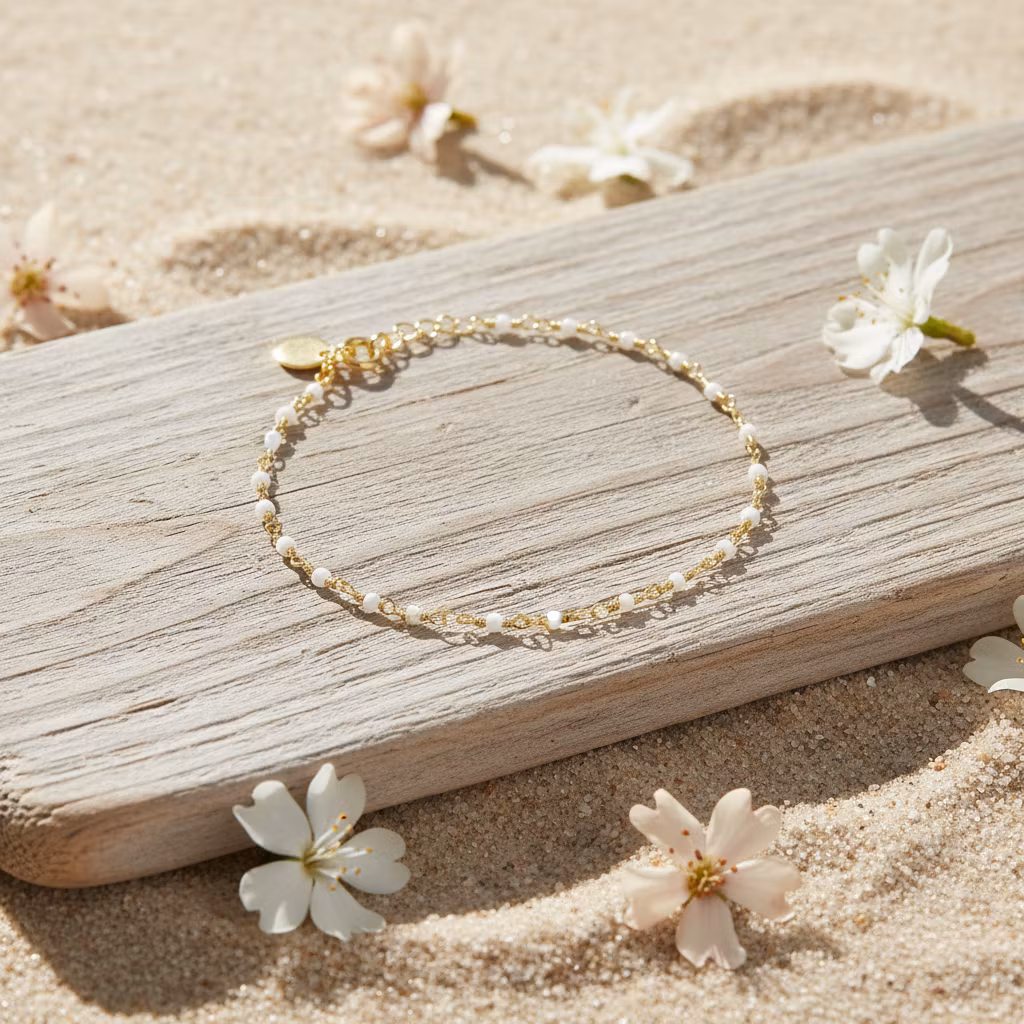 Une a Une - Indian White Agate Bracelet