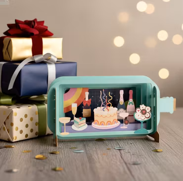 Alljoy Design -  Flaskepost  - Bursdag