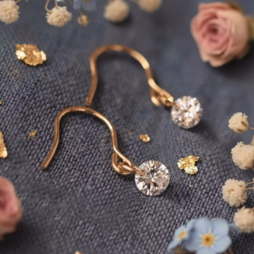 Cubic Zirconia Gull-øredobber