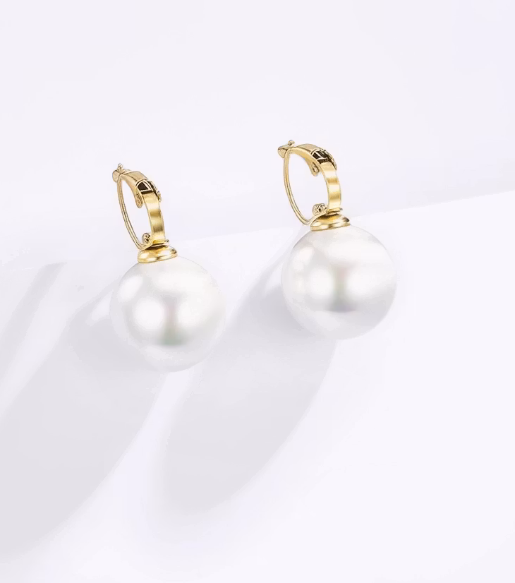 Klassiske Perle-øredobber med Gullhoops