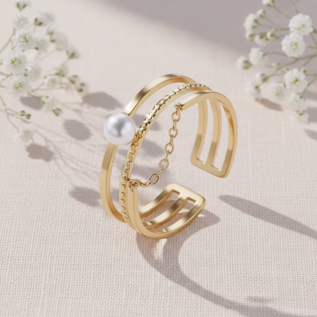 Justerbar Gullring med Perle & Kjededetalj