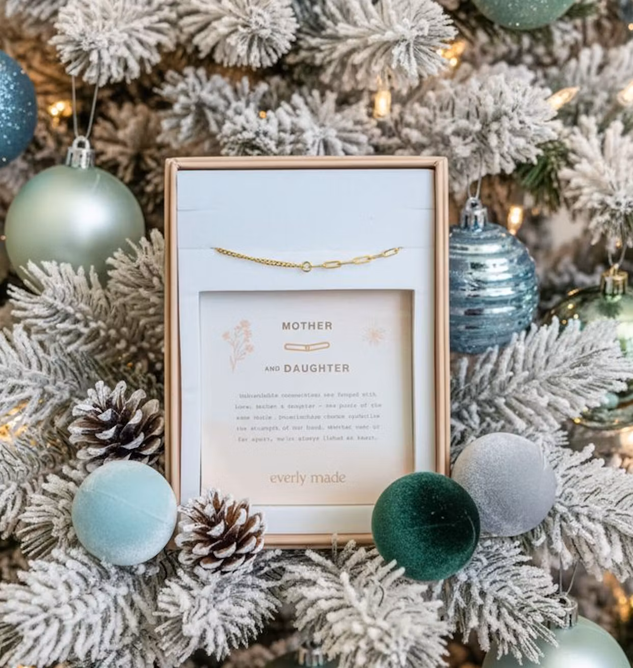 Everly Made - MOTHER & DAUGHTER armbånd i Gull