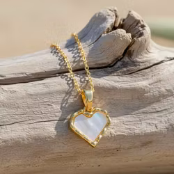 Gullkjede - Hjerteanheng med Shell Pearl