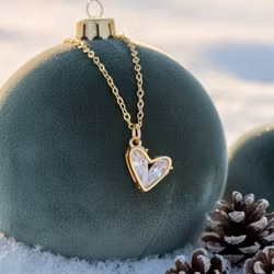 Marquise CZ Heart Frame Kjede