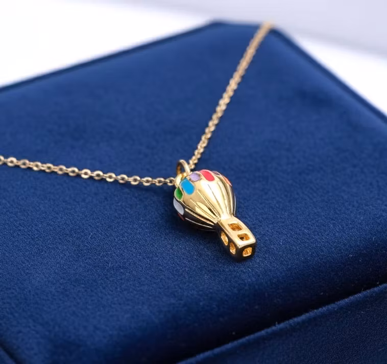 Eventyrlig Hot Air Balloon Gullkjede