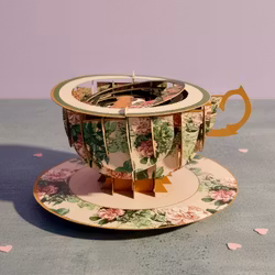 A Cup of Tea Pop Up Card - Hunder