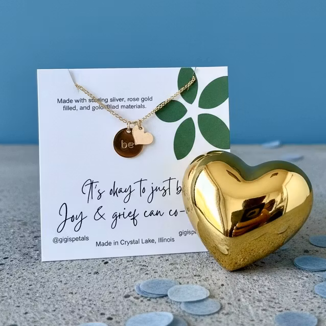 Gigis Petals - "Just Be" Gullkjede