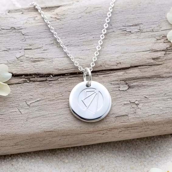 "Pieces of me Silver Necklace" - AMBITIOUS