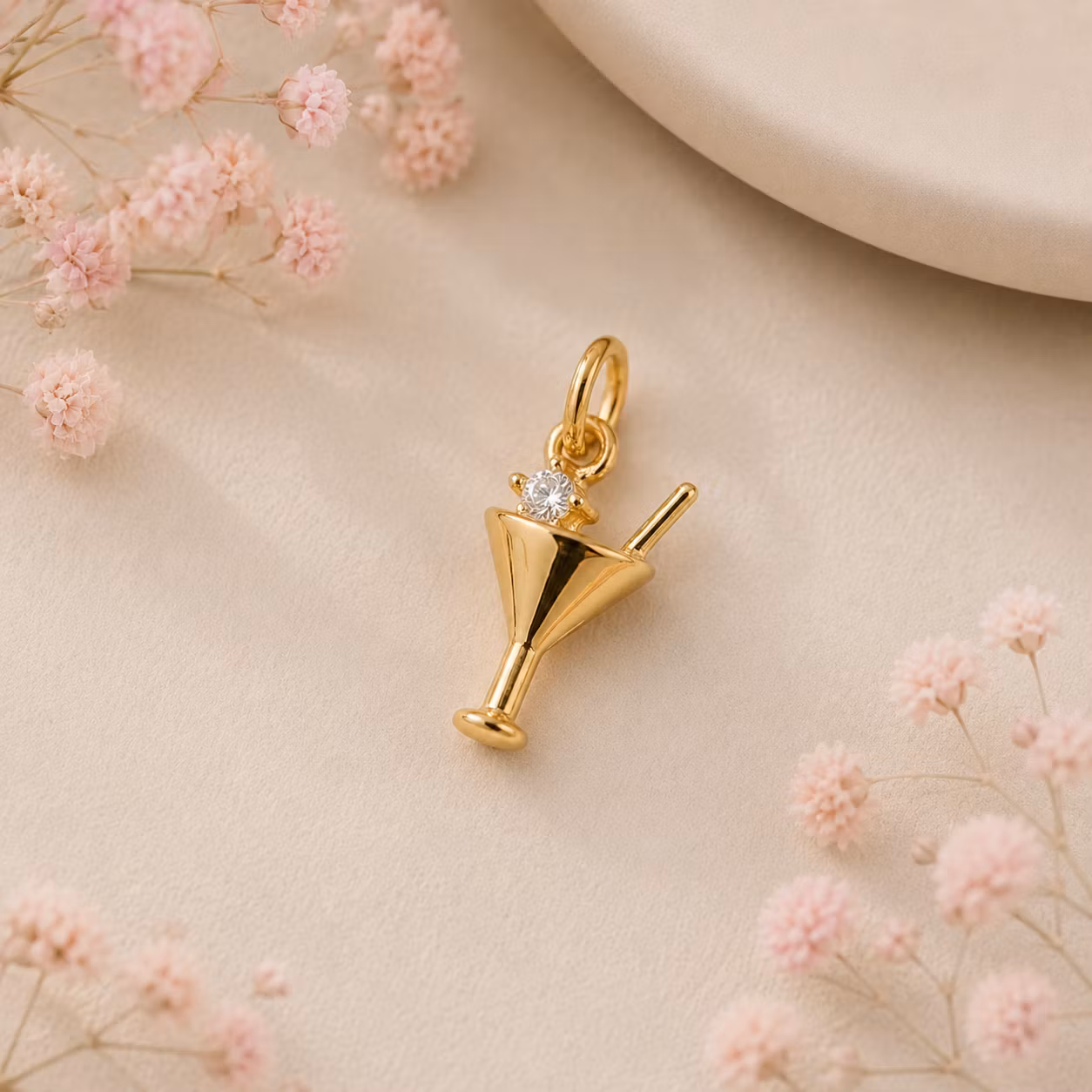 Chic & Lekent  Martini Glass Charm