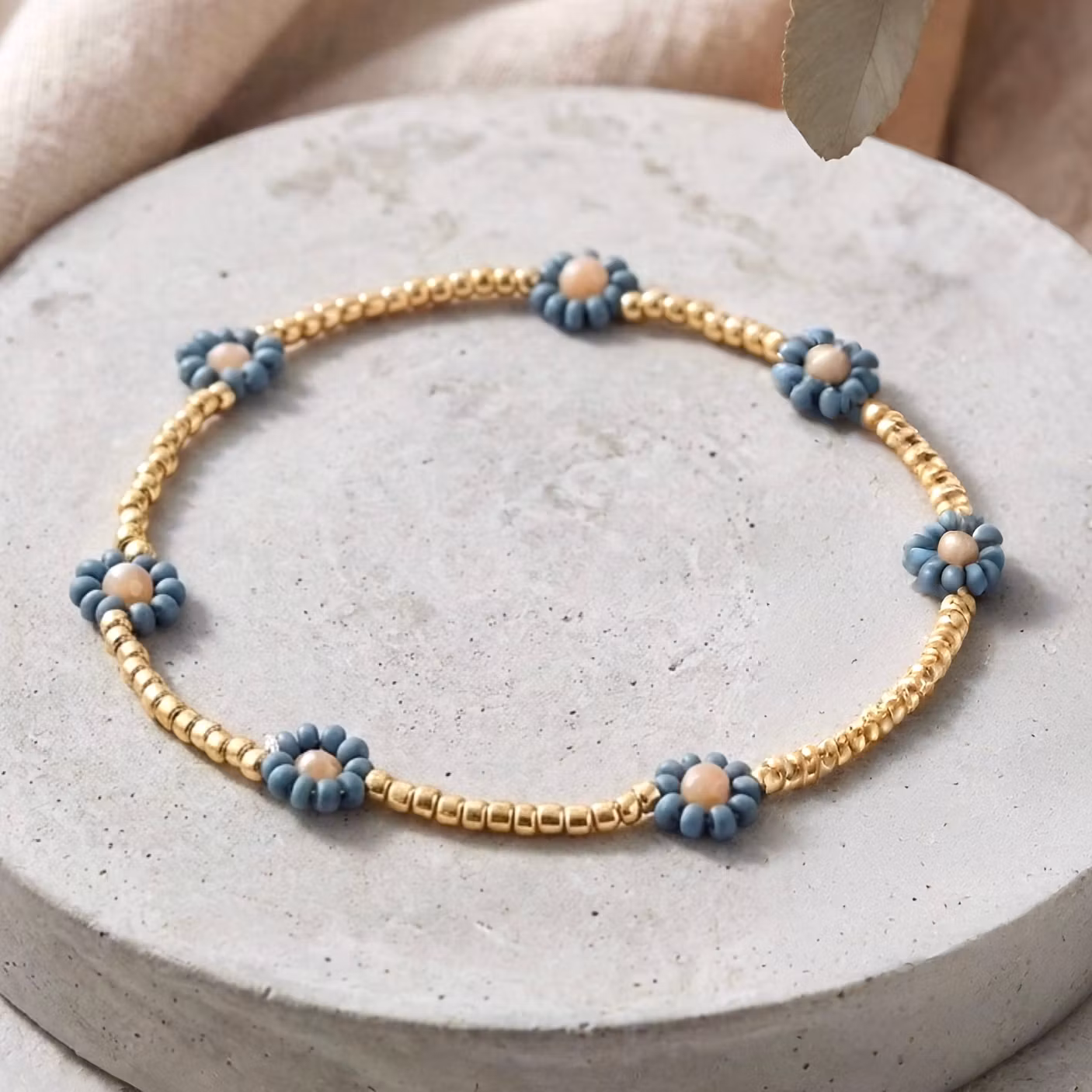 Sansira Jewelry - Flower Bracelet