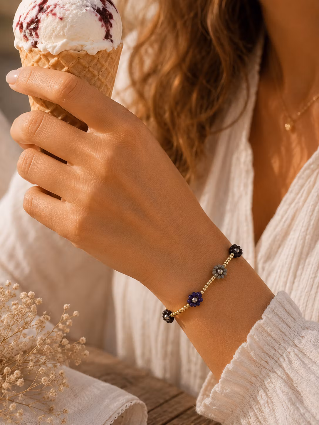Sansira Jewelry - Flower Bracelet