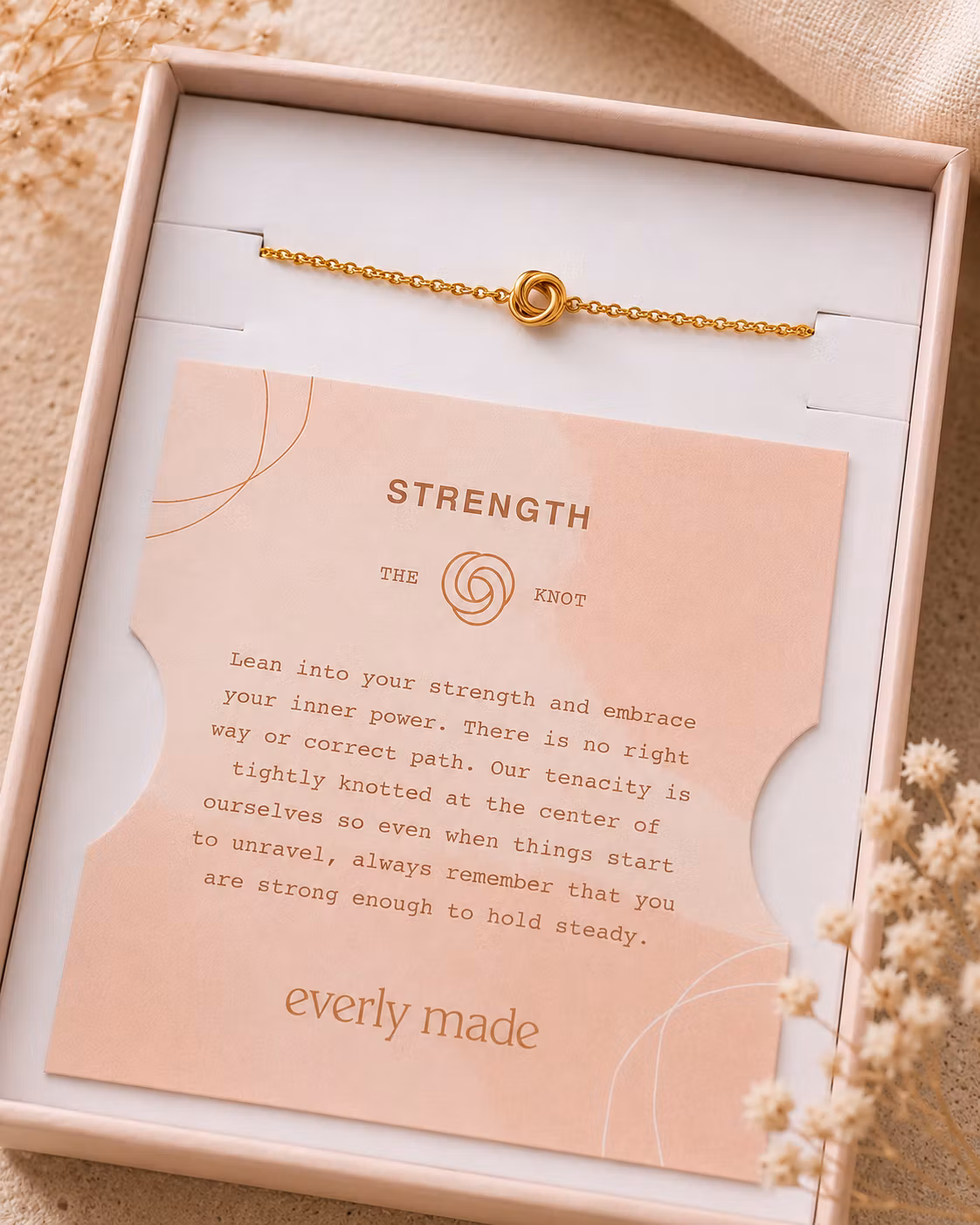 Everly Made - STRENGTH Gullarmbånd