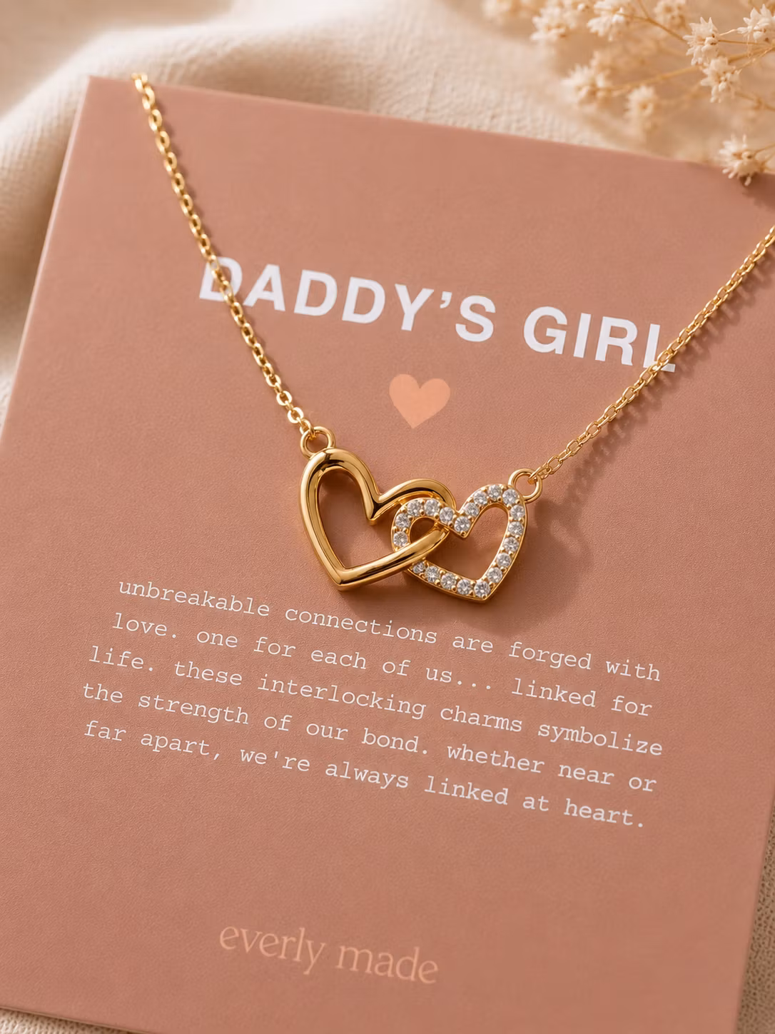 Everly Made - Linked Heart - Pappas Jente - Gullkjede