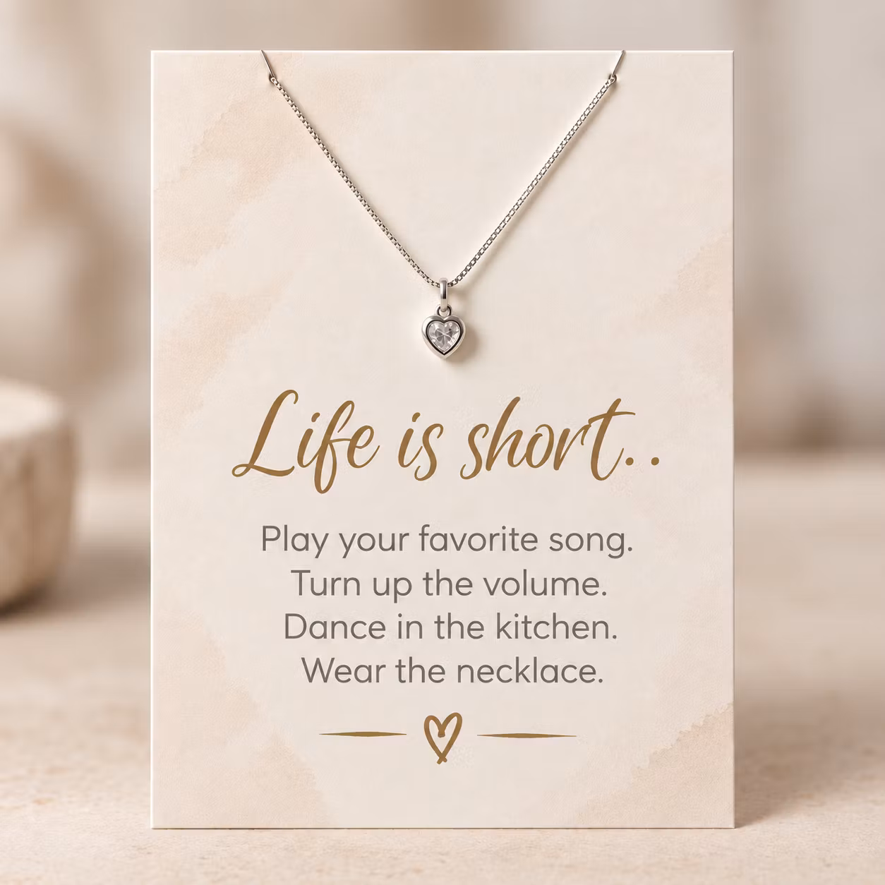 Life is short – smykkekort med hjertekjede