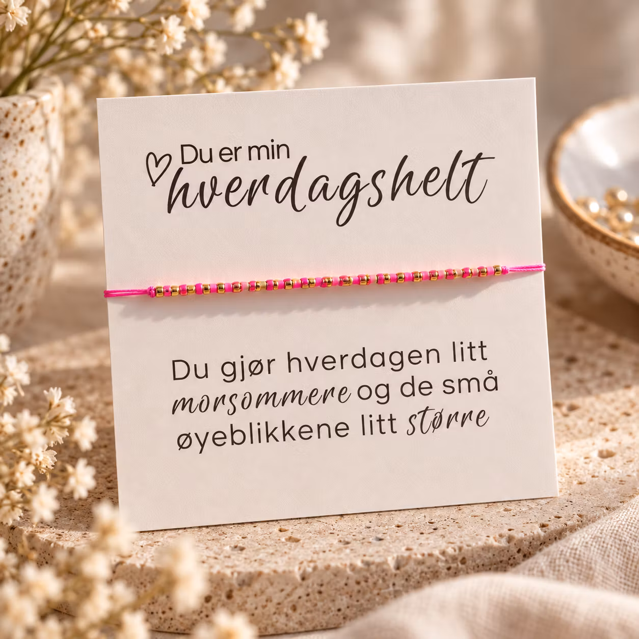 Du er min Hverdagshelt – smykkekort med  armbånd