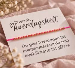 Du er min Hverdagshelt – smykkekort med  armbånd