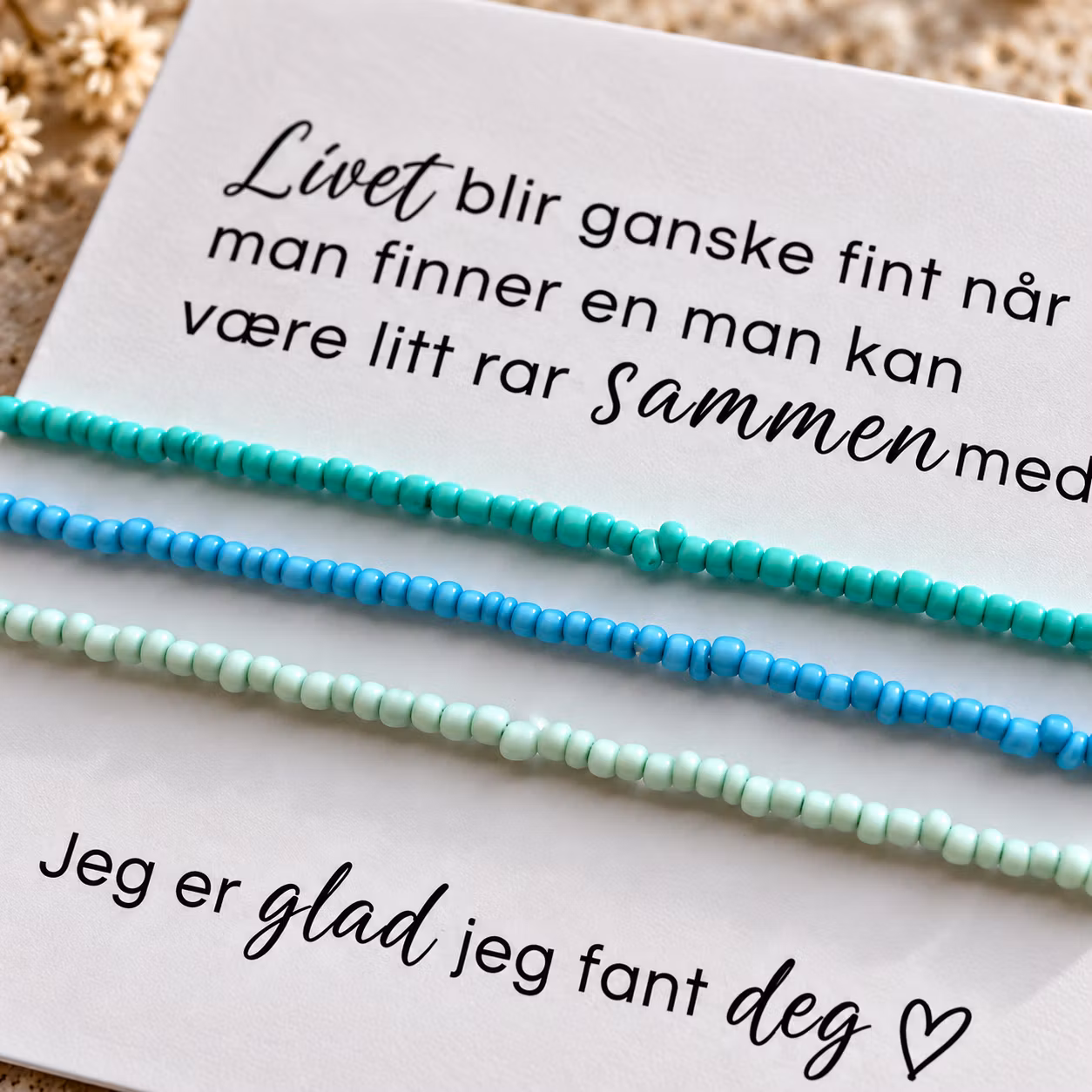 Livet blir ganske fint – smykkekort med  armbånd