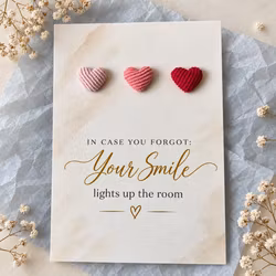 Your Smile lights up the room – kort med kordfløyelhjerter