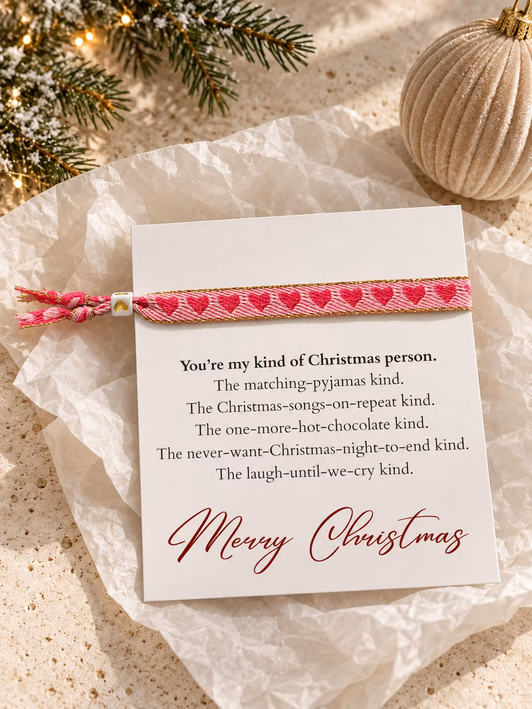 My kind of Christmas person – julesmykkekort med perlearmbånd