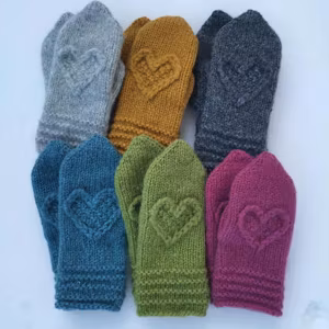 Tova hjertevotter - mange farger tilgjengelig