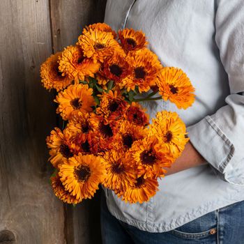 NYHET! Ringblomma Orange Button