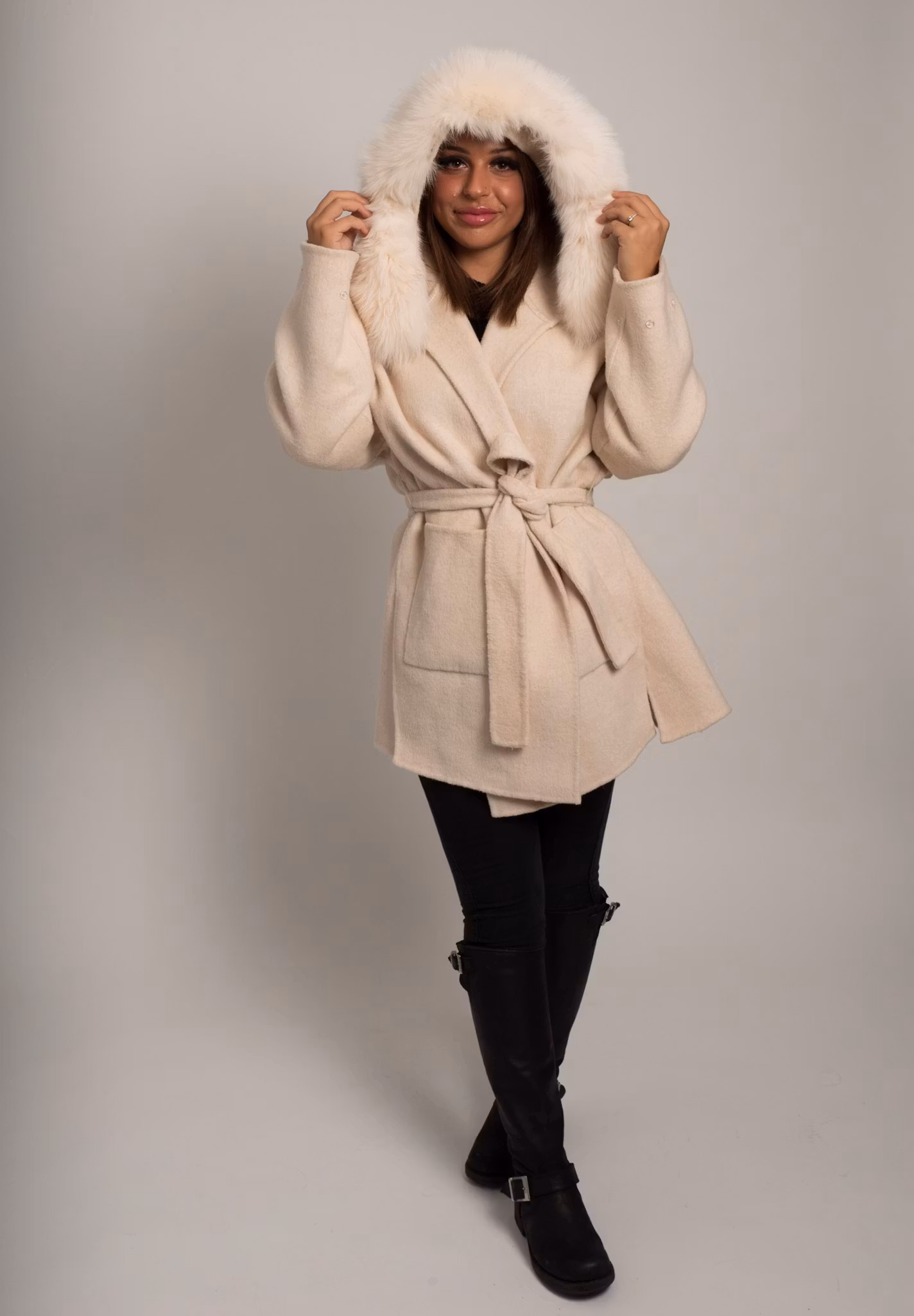 LUXECOAT SHORT BEIGE
