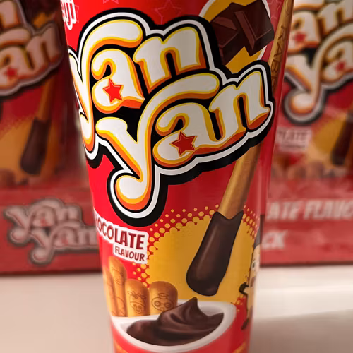 Meiji Yan Yan chocolate flavor (50g)