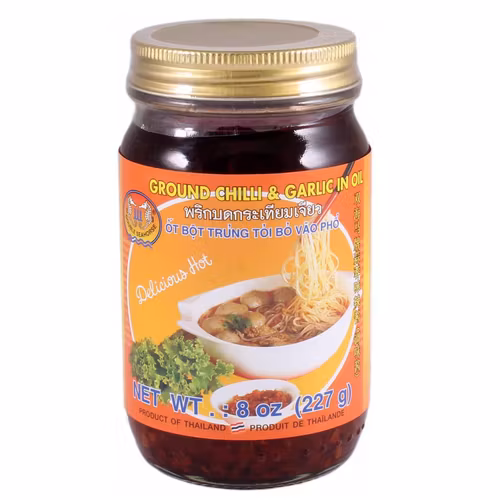 Ground Chili and garlic in oil 227g