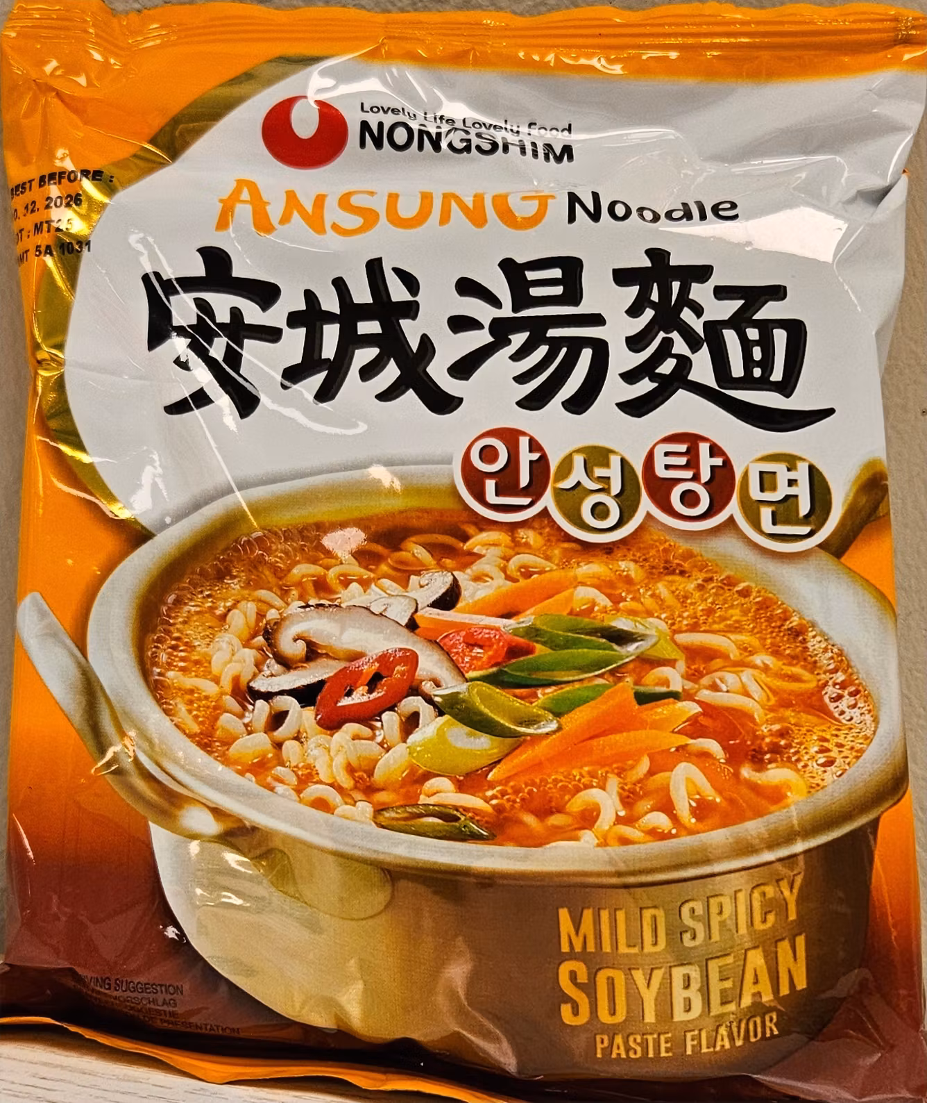 Nongshim  Ansung noodle  mild spicy  soybean paste flavor