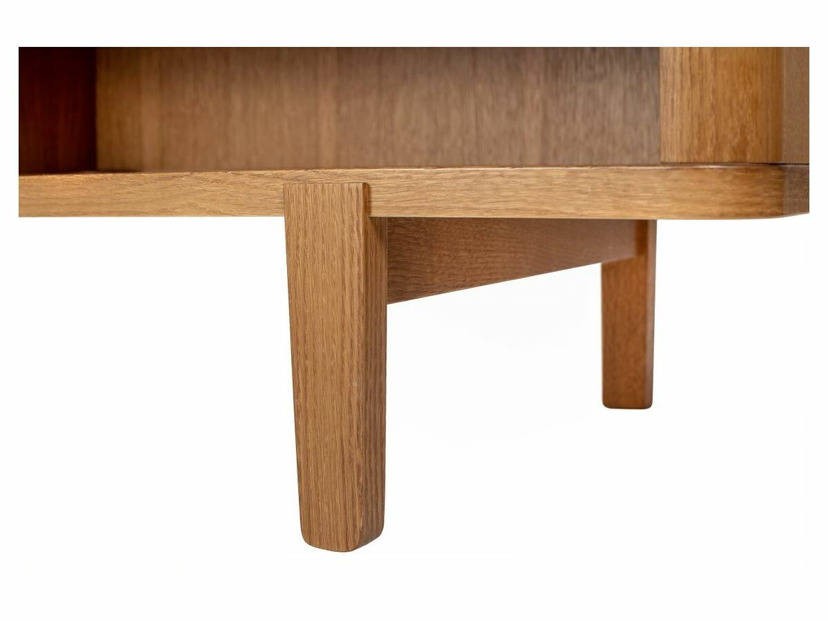 SUMIRE Skänk / sideboard
