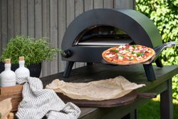 Pizzaugn Bukom - Venture Home