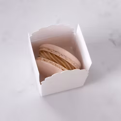 Pärlvit macarons box för 1 st macarons