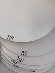 10 pack / Tårtbrickor HDF Vit 26  cm med gravyr