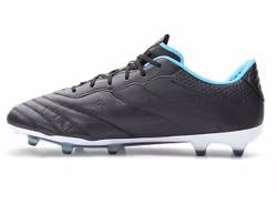 UMBRO Tocco III Pro FG Svart Fotbollsko fasta dobbar