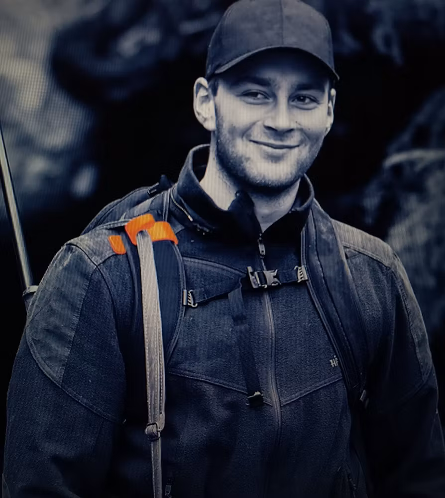 "Axel"  Håller din Bössa På Plats – bild 2