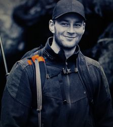 "Shoulder" Hold Your Rifle on place