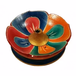 Lotus i lackat trä, Flerfärgad, Rökelsehållare