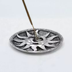 Rund rökelsehållare med Sol, Metall