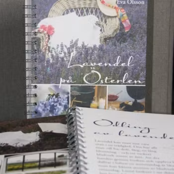 Lavendel på Österlen, Bok