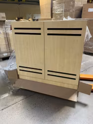 Norden madrasskåp HPL med plats för 8 madrasser